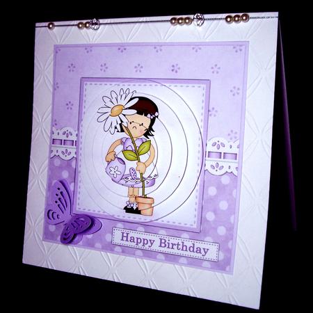 Girlz Suzi's Flower Circle Pyramage Topper by Dianne Jackson