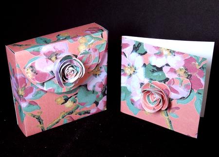 Dpink Col Blossom Rolled Rose 3in Favour/gift Box N' Card by Dianne Jackson