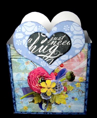 Heartshape Giftbox 107 by Dianne Jackson