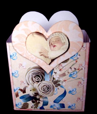 Heartshape Giftbox 109 by Dianne Jackson