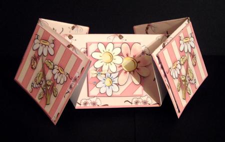 Daisy Splash 2 Double Diamond Fold Card by Dianne Jackson