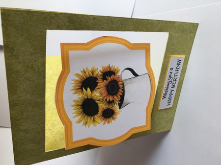 4 Sunflower themed toppers by Donna Girling