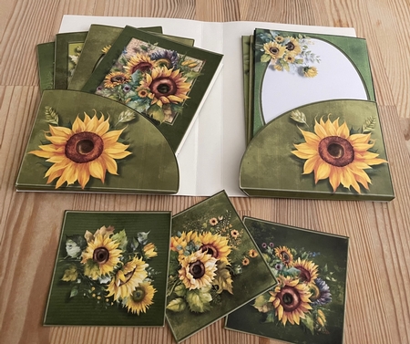 Sunflowers Notelet Kit by Doreen Bell