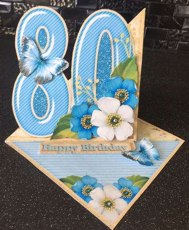 Vintage Easel 80th Birthday Card Kit 1180 by Doreen Bell