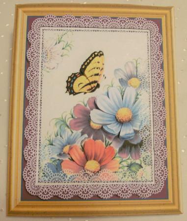 Lacy Floral Topper by Edna Pattison