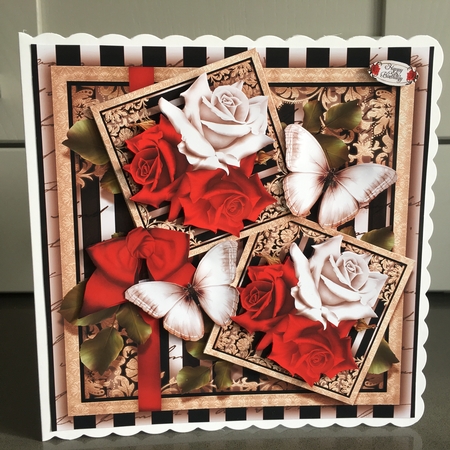 White and Red Roses Card Mini Kit by Elaine  Harmer