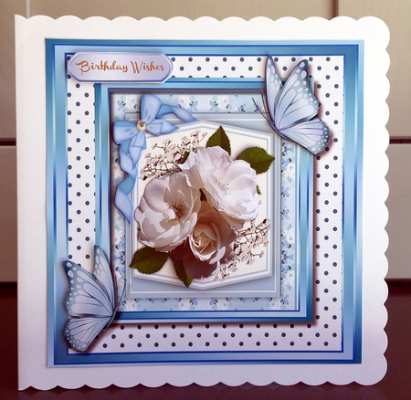White Roses and Blue Butterflys by Elaine  Harmer