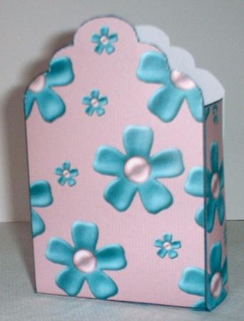 Flower Power Tag Gift Box by Elaine HIndson