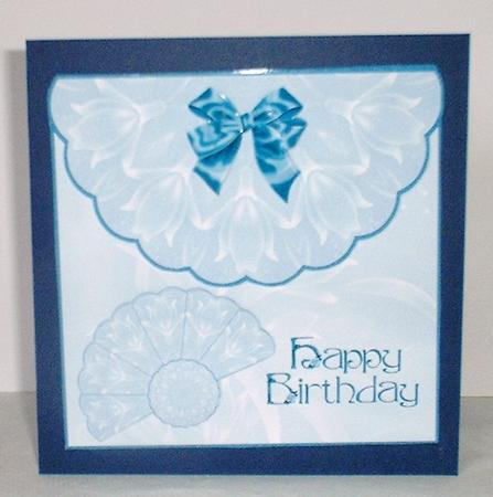 Scalloped Edged Envelope Style Card with Fan and Bow 1 by Elaine HIndson