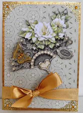 Cream Rose Hearts Bouquet, Backing Paper-1 by Elaine Thompson