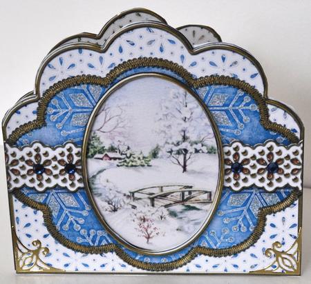 Pretty Snow Scene Blue Scallop Card Base and Frame by Elaine Thompson