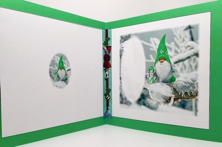 Yule Tide Magic - Delivering Presents - Pyrimage/pyramid Easy Cut Fast kit + Insert & Gift Tag by Elena Pavlova