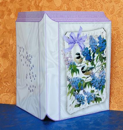 Little Blue Birds with Lilac Flowers Folded Book by Elisabeth Le Clainche