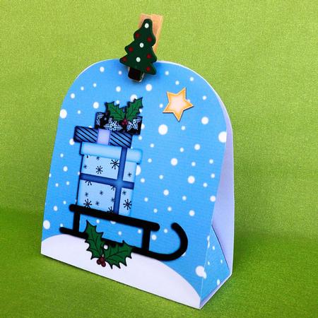 3D Xmas Sledge Treat or Favour Box Mini Kit by Elisabeth Le Clainche