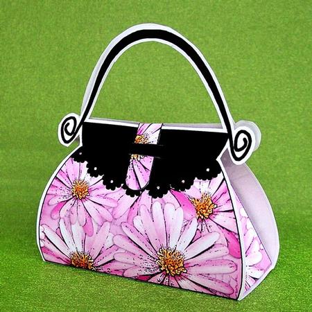 Pretty Daisy Handbag Shaped Treat or Favour Box Mini Kit by Elisabeth Le Clainche