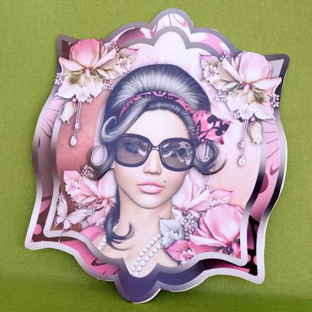 Retro Fashion Lady Style in Card Tag Form by Elisabeth Le Clainche