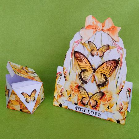 Over the Top Card with Facets Box Butterflies 180 Blue by Elisabeth Le Clainche