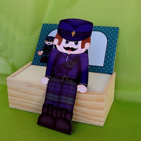 3D on the Shelf Card Kit - John the Tartan Soldier by Elisabeth Le Clainche