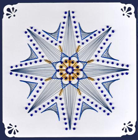 Ed079 Christmas Star by Emy Van Schaik