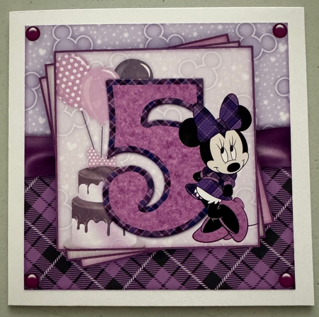 Minnie Mouse Ages 1-5 7X7 Mini Kit 2 by Erika Sissons