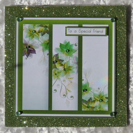 Floral Frames Card Topper - Green by Faye Volo