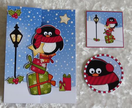 3D Shaped No-Hole Fold Back Christmas Card Mini Kit  - Pip Penguin has a Star & Presents by Faye Volo