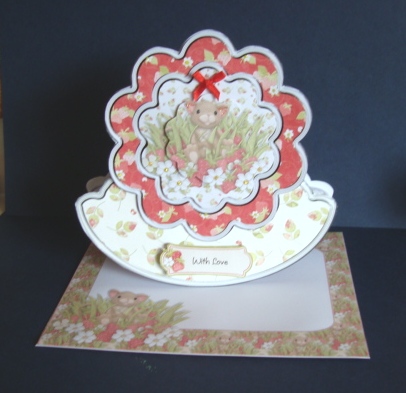 Berry Precious Scalloped Rocker Card Kit with Envelope by Fran Turner