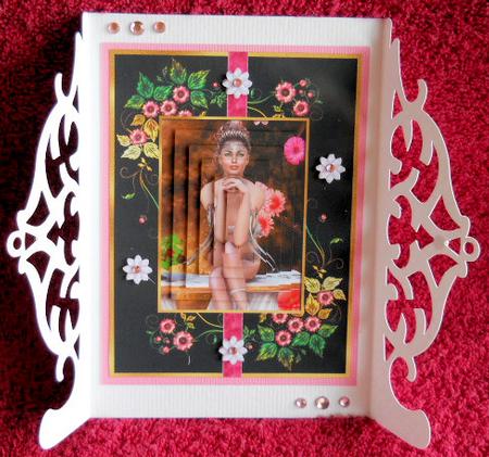 Sitting Pretty Pyramage with 3D Flowers by Gail Pennycuick
