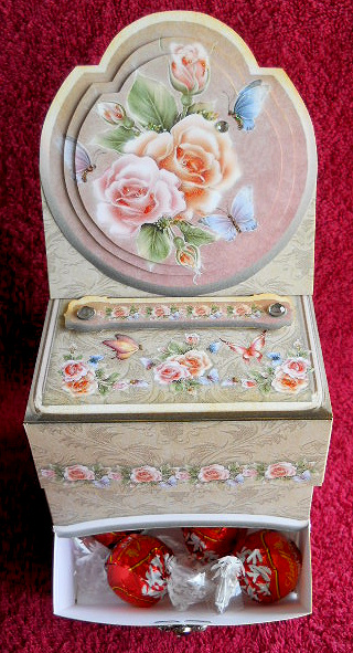 Butterflies & Roses Easel Sweetie Dispenser Kit by Gail Pennycuick