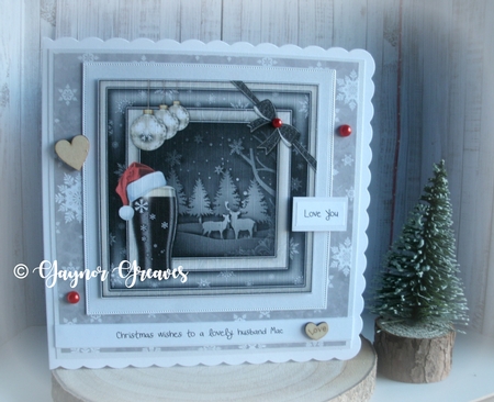Christmas Pint 8x8 Mini Kit by Gaynor Greaves