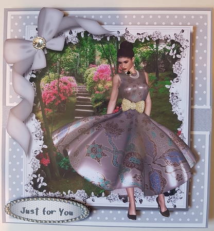 A Walk inthe Garden  2 by Geraldine Entwistle
