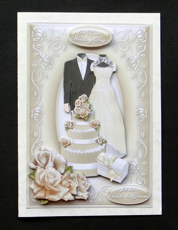 Cream Wedding With Roses Inserts by Giselle Topper
