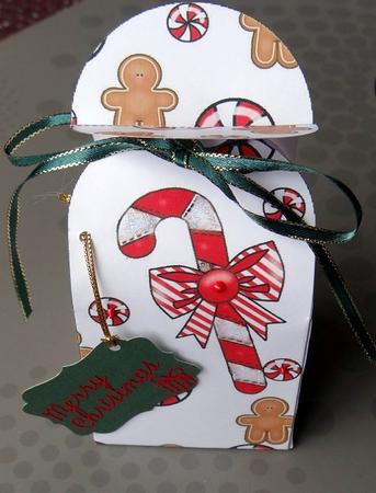 Truffle Style Gift Box Christmas Gingerbread by Giselle Topper