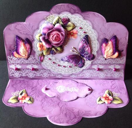 English Roses Scallop Easel Card Mini-kit by Gitte Jensen