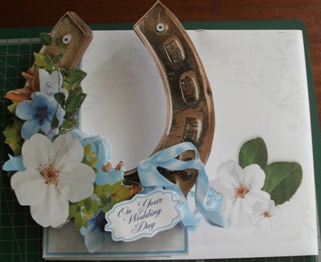 Flowers & Things Shaped Card Kit - Wedding Horse-shoe by Glennis Mitchell