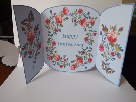Rambling Roses 3 Panel Gatefold Card Kit - Happy Anniversary by Guinever Saunders