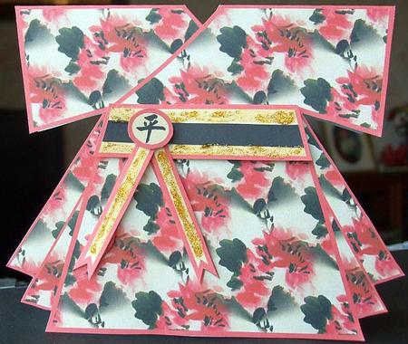 Love Kimono 8 Shaped Card by GWYNETH GEORGE