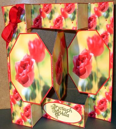 2 Red Roses 3 Panel Pop Up Card by GWYNETH GEORGE