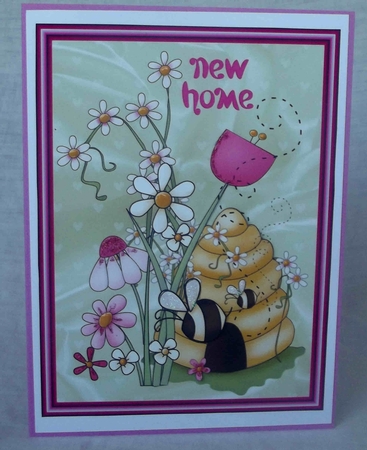 Busy Bees New Home Fancy Edged Pyramid by Gwyneth Morley