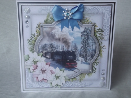 Christmas Pyramage mini kit 18 by Gwyneth Morley