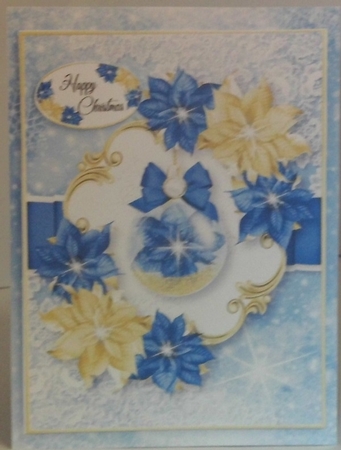 Poinsettia Bauble Bumper Kit 3 by Hazel Underwood
