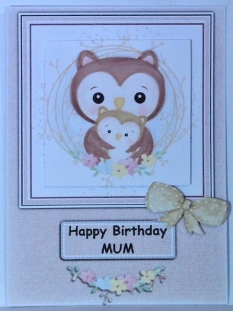 Mum/mom - happy birthday by Hazel Underwood