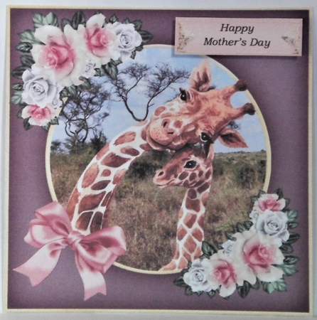 Loving Mum - Giraffe by Hazel Underwood