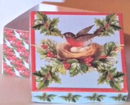 CHRISTMAS GIFT BOX - VINTAGE ROBIN by Hazel Underwood