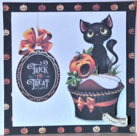 Spooky Cupcakes - Trick or Treat 1 - Special 3D Decoupage + Insert & Tag by Hazel Underwood