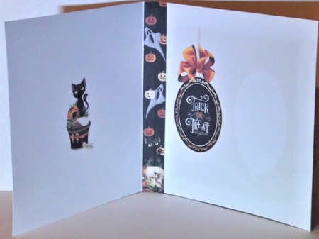 Spooky Cupcakes - Trick or Treat 1 - 3D Pyramid/pyrimage + Insert & Gift Tag by Hazel Underwood