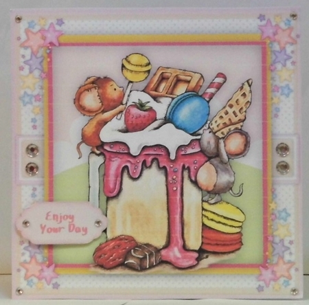 8x8 Mini Kit Squeake -Shake  by Hazel Underwood