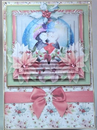 Christmas mini kit Globe 5 by Hazel Underwood
