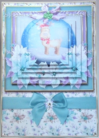 Christmas mini kit Globe 30 by Hazel Underwood