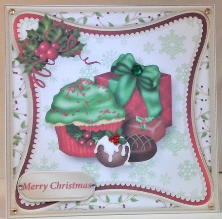 Christmas Treats - Curved Frame Card Mini Kit by Hazel Underwood